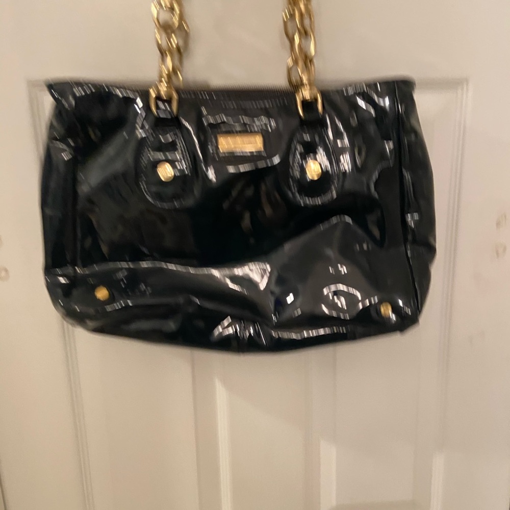 Dark navy blue CC Skye Patent Leather Bag - Picture 2 of 4